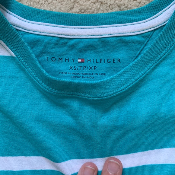 Tommy Hilfiger T-shirt - Picture 2 of 2